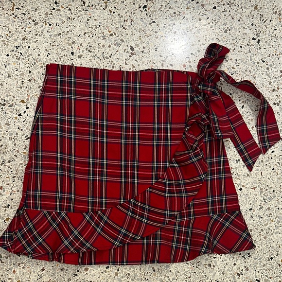 Sailor Sailor red tartan holiday plaid ruffle hem mini skirt small s - Picture 1 of 4